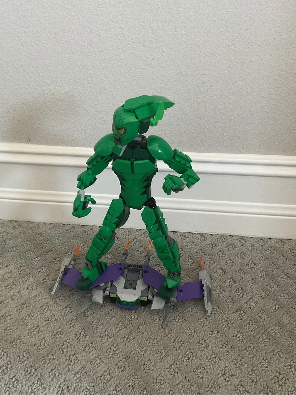 LEGO Marvel Green Goblin Mech with Purple Glider
